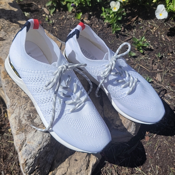 URBAN SPORTS by J SLIDES ♡ White Canvas Red|White|Blue w/Chrome Lace Sneakers 9M - Picture 15 of 16